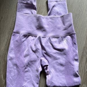 Purple High-Waisted Leggings with Stretchy Fabric